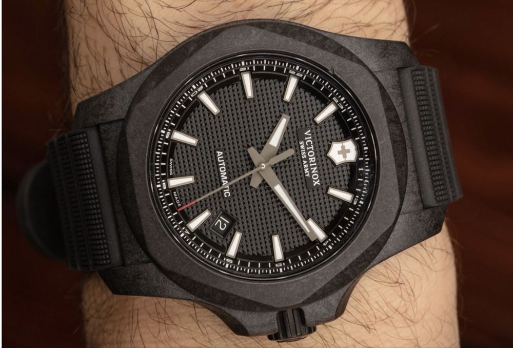 Victorinox Inox carbon 241866