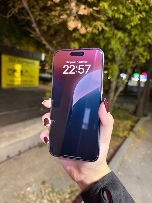iPhone 15 Pro Max – мощь и премиум в одном устройстве!