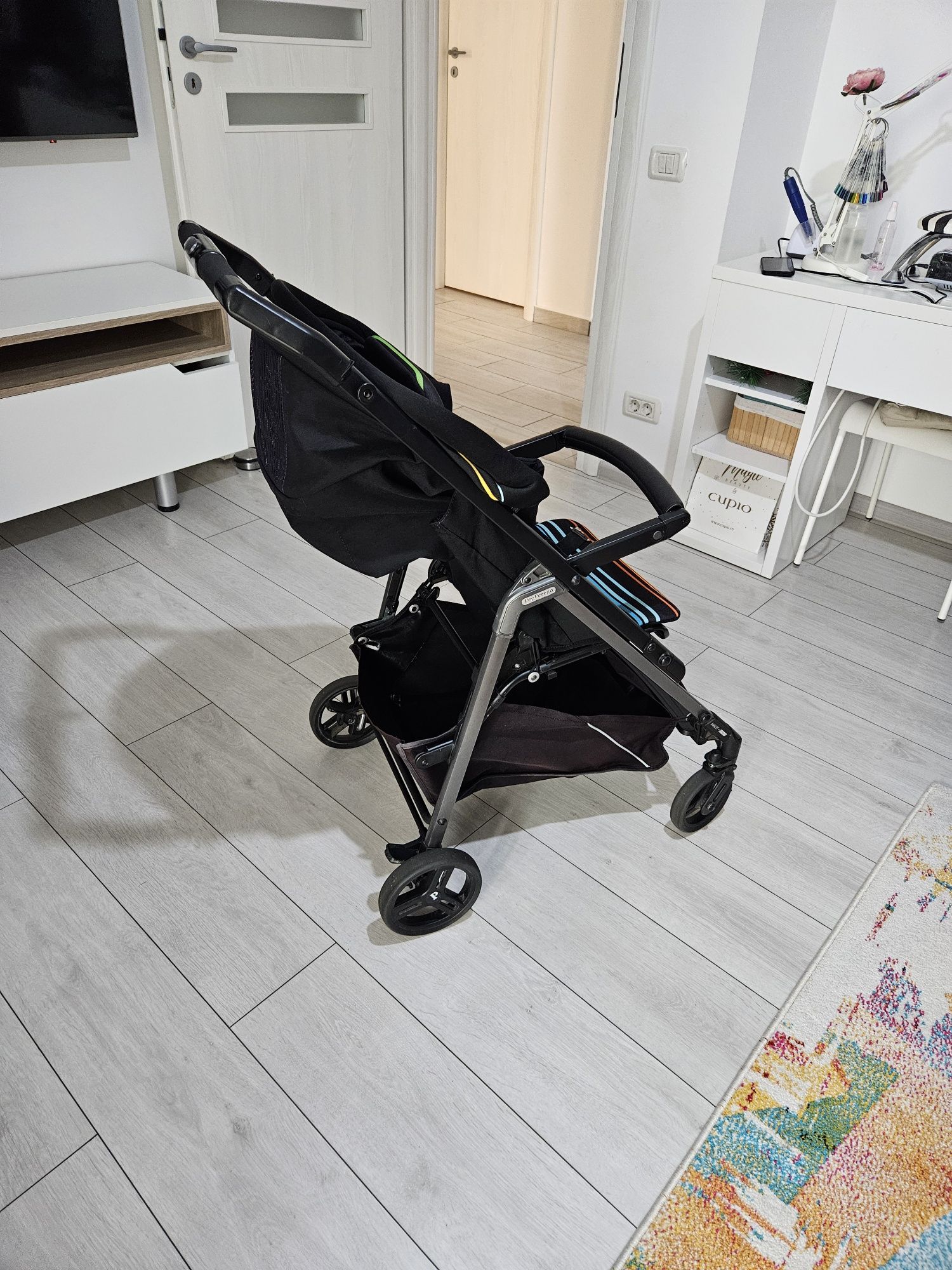 Carucior sport Peg Perego TAK negru-multicolor