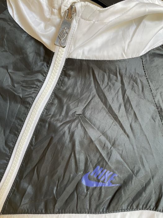 Ветровка на NIKE