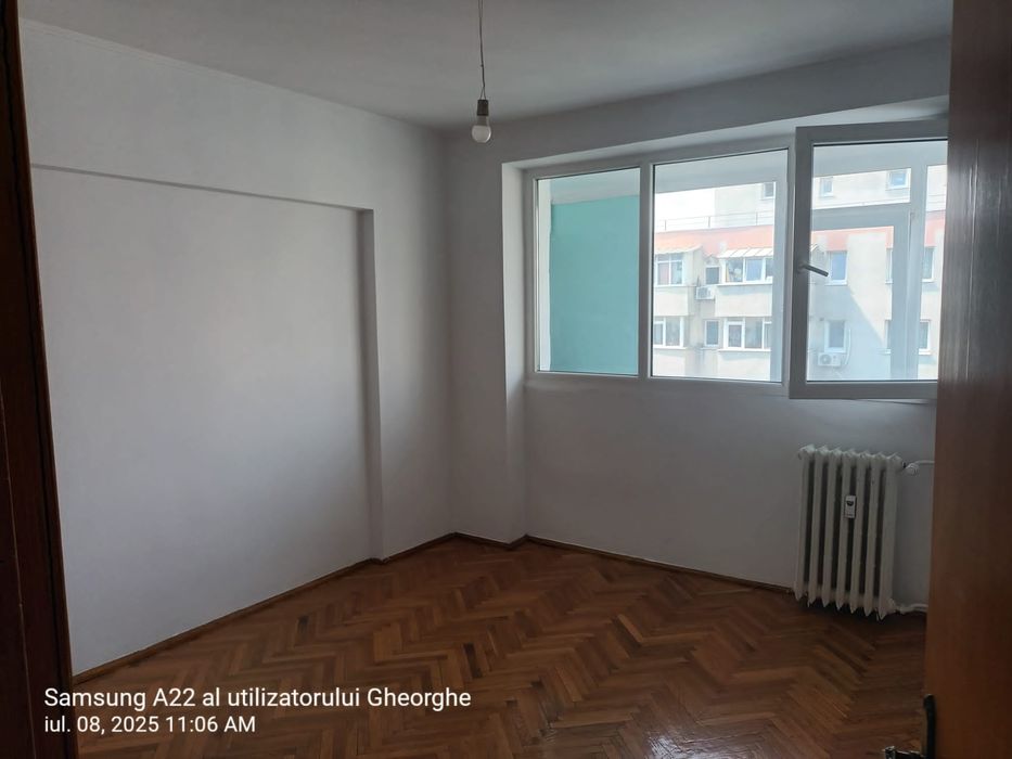 Obor - Doamna Ghica aproape de rond 3 camere de vanzare sau inchiriat