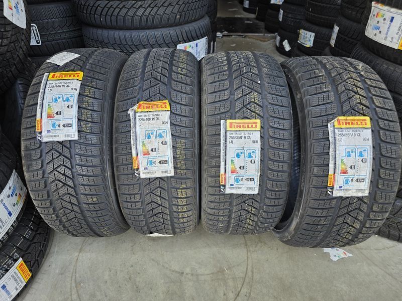 255/35/19//225/40/19 PIRELLI