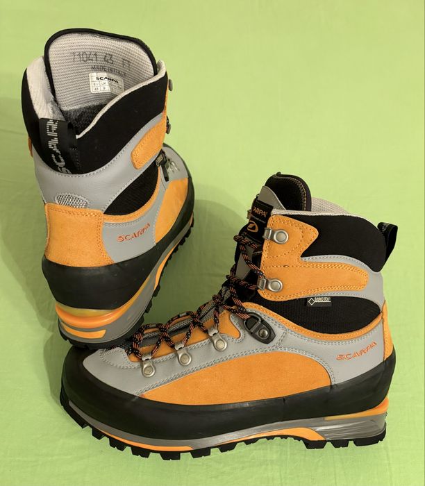 Scarpa номер 38 и номер 42,5, туристически обувки, планински боти