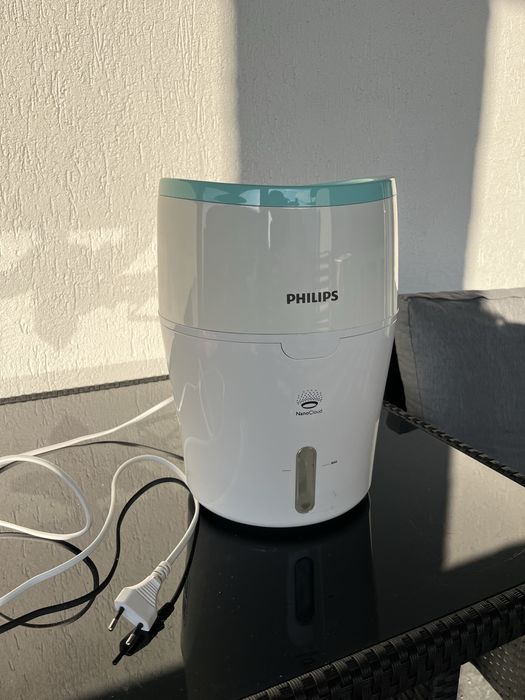 Purificator aer Philips nanocloud