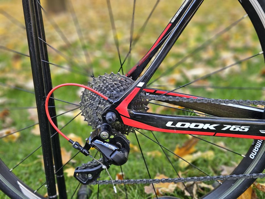 Карбонов шосеен велосипед LOOK