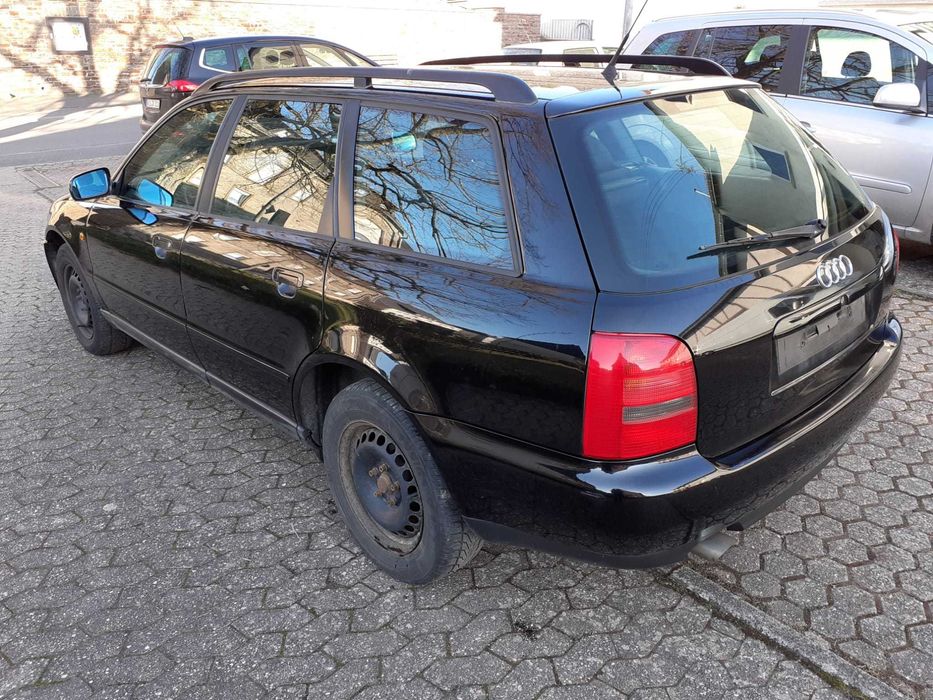 Audi A4 1.8 125 к.с. Ауди А4 комби