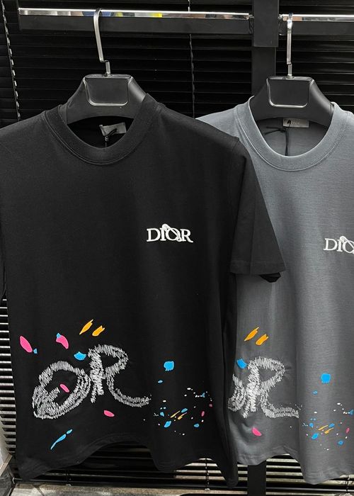 Мъжки тениски различни модели