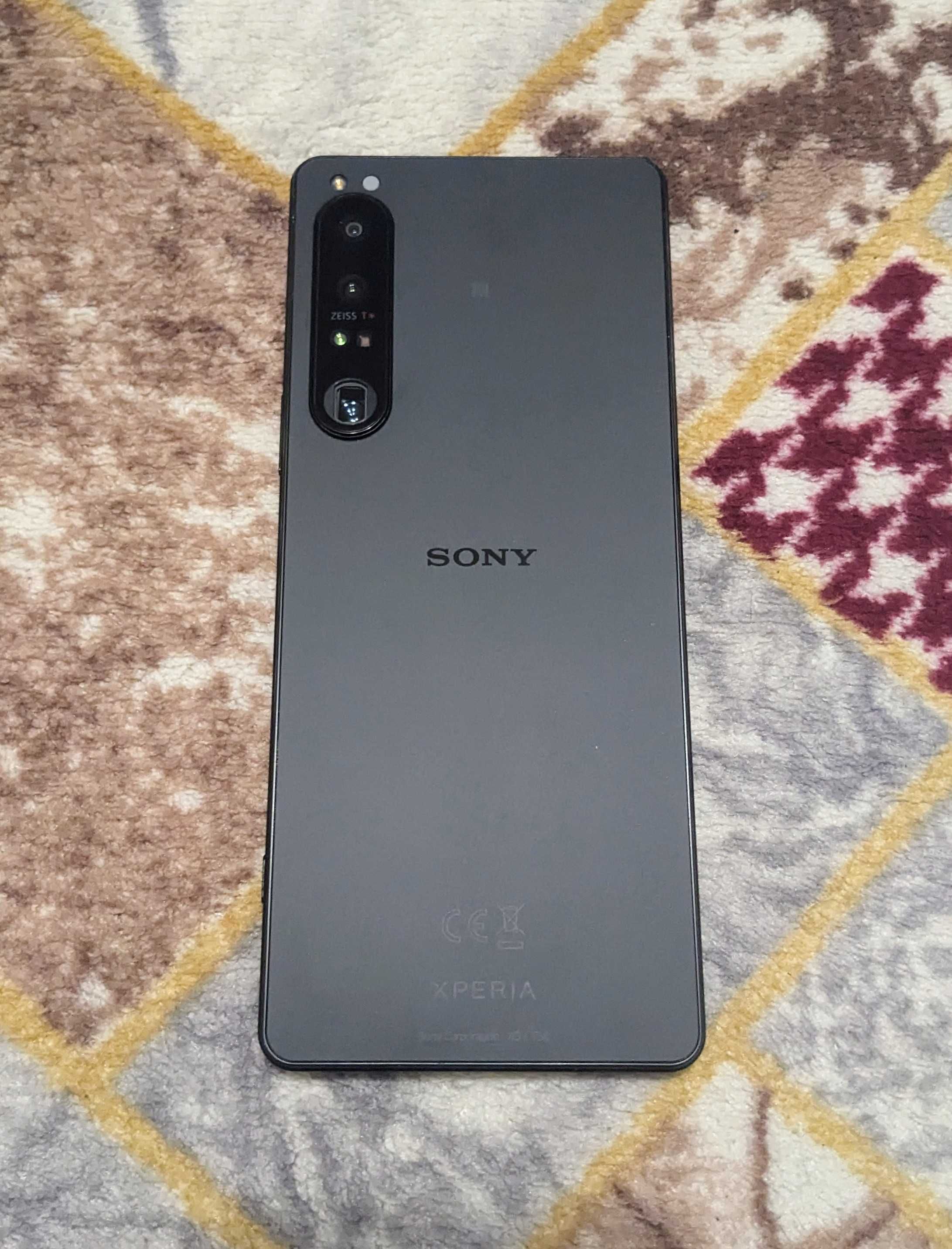 Sony Xperia 1 IV 256GB - БАРТЕР