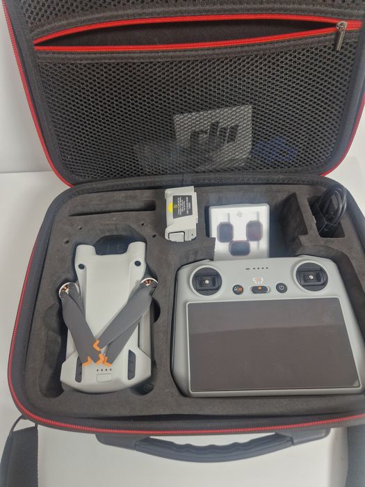 Dji mini 3 pro impecabila 47 min zbor