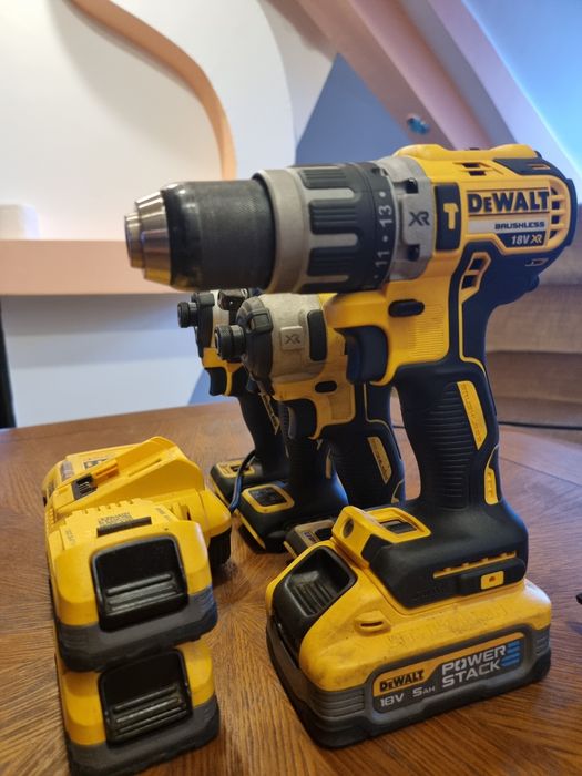 Scule Dewalt bormasina impact baterii powerstack 5ah 2ah