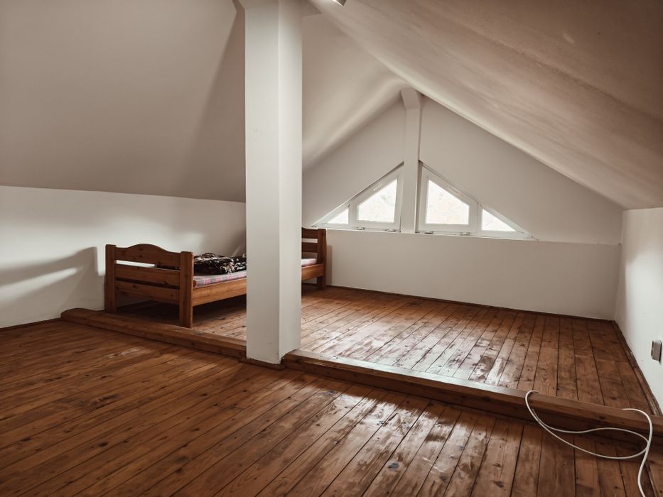 PROPRIETAR Vand casa P+1+M, Crasna, Jud. Gorj