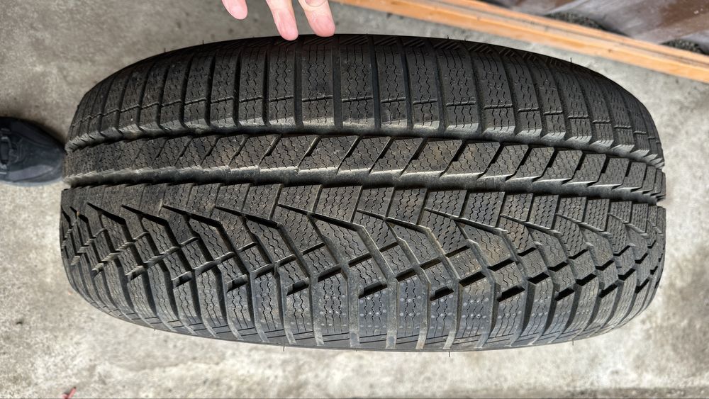 Зимняя резина Sailun 235/55/18