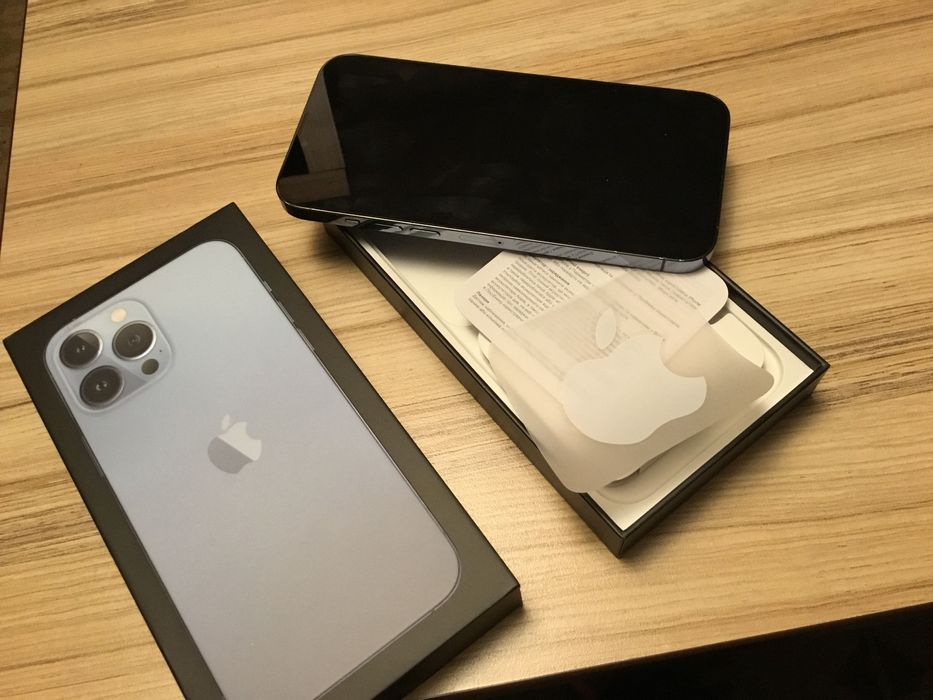 iPhone 13 pro max-256gb.