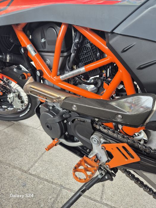 Ktm 690 smc r   2022 09