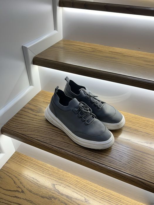 Почти новая 44 носили 2-3 раза