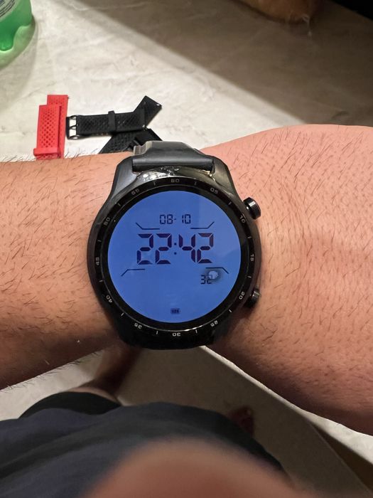 Смарт часовник Ticwatch Pro 3 GPS