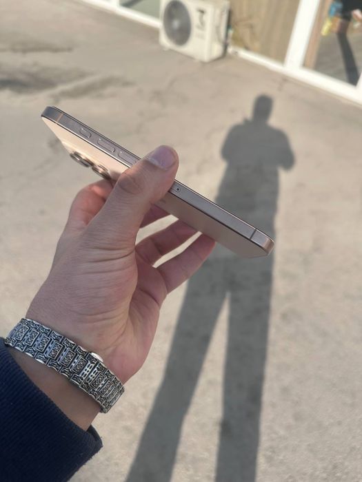 Ayfon 16 Pro Maks sotiladi.