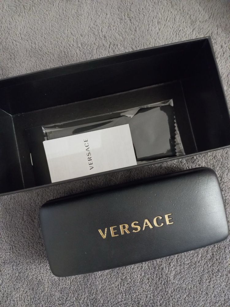 Оригинални очила versace със златно