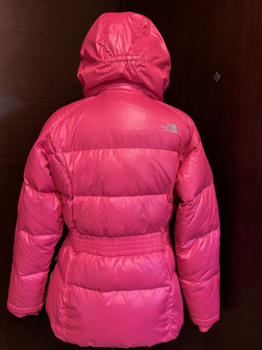 Яке NORTH FACE , пълнеж от гъши пух .