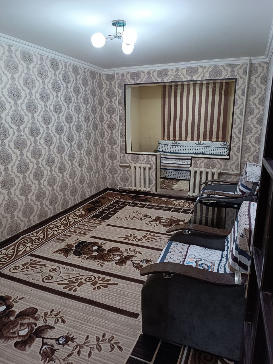 Сдаётся квартира Чиланзар 22 квартал 2/1/4