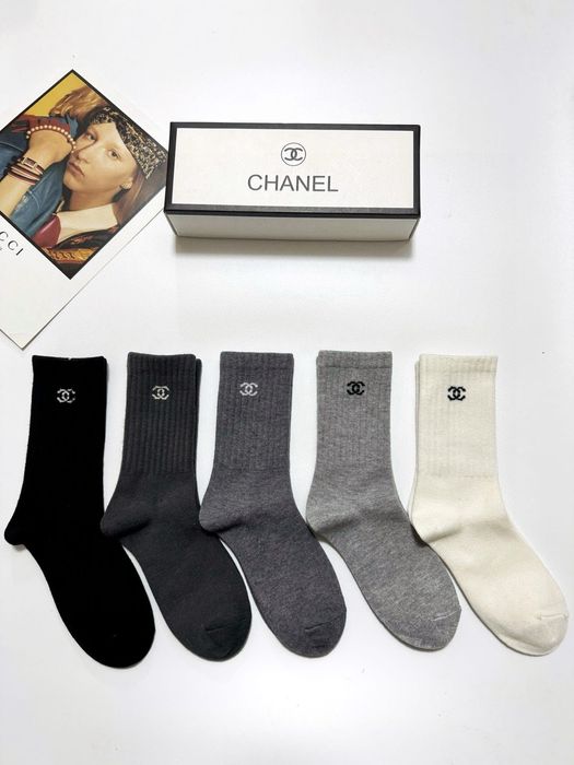 Дамски красиви чорапи