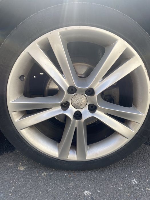Schimb sau vand Jante 17 cu cauciucuri hankook 215 40 r17
