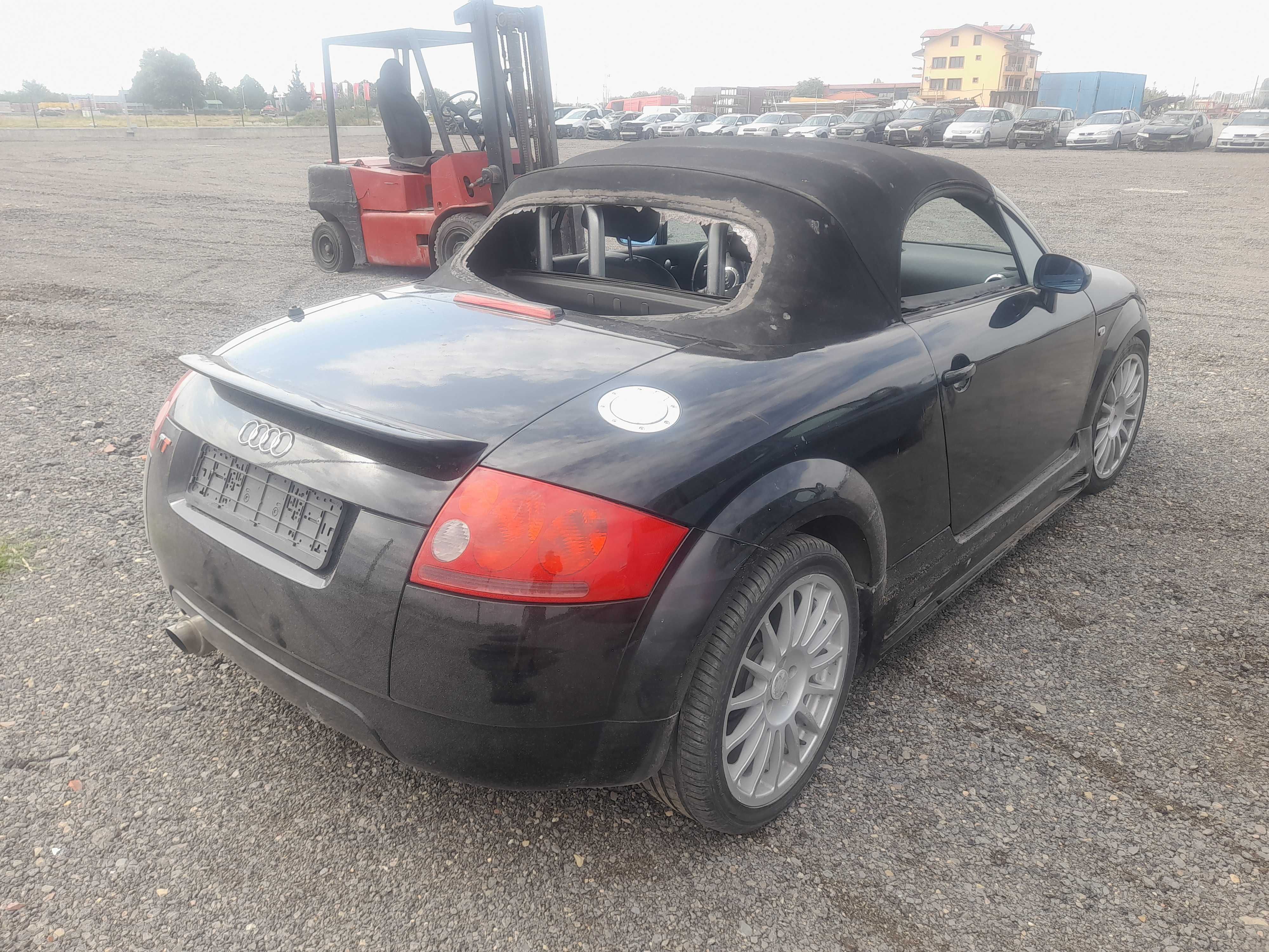 На части! Audi TT Roadster 1.8Т