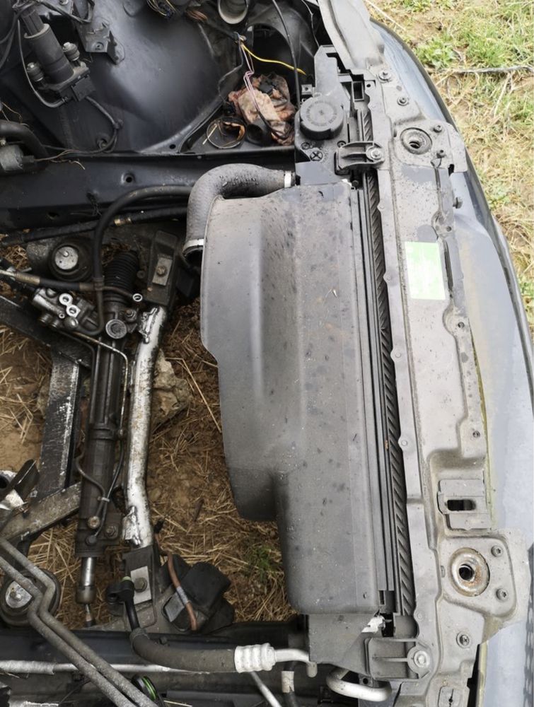 Carcasa radiator BMW E39