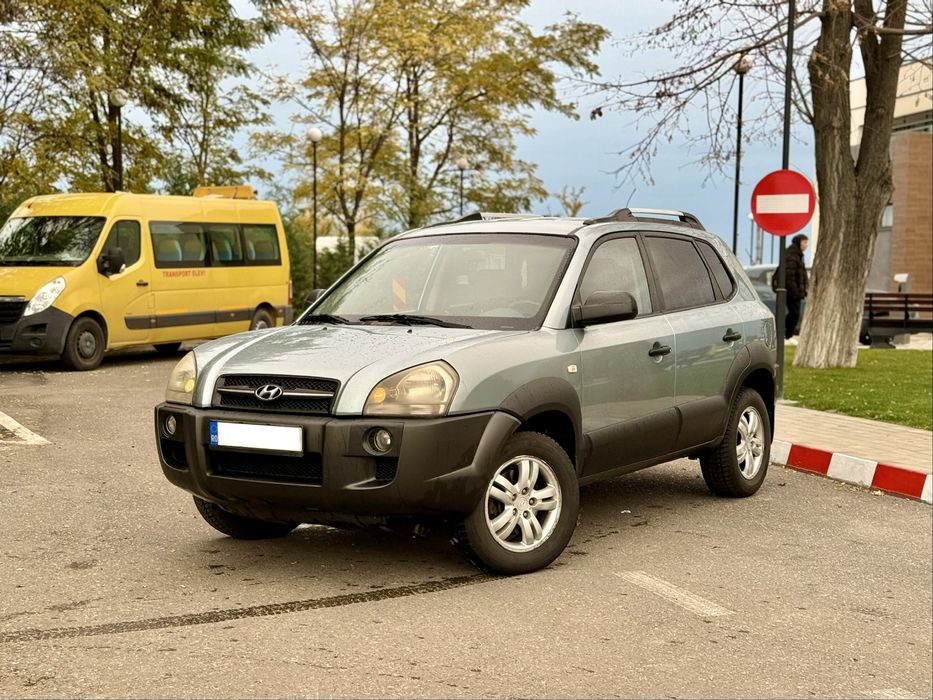 Vand Hyundai Tucson 2.0 2008 / Impecabil / Rate