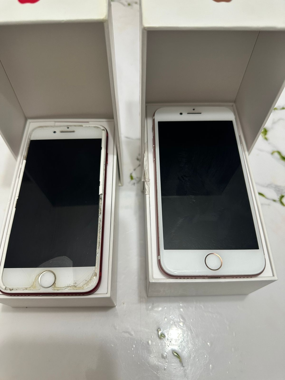 Iphone 7 красный 256гб 74% и 7 розовый 128гб 96%