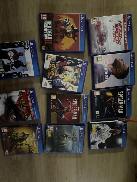 Ps4 в идеално състояние изчистен