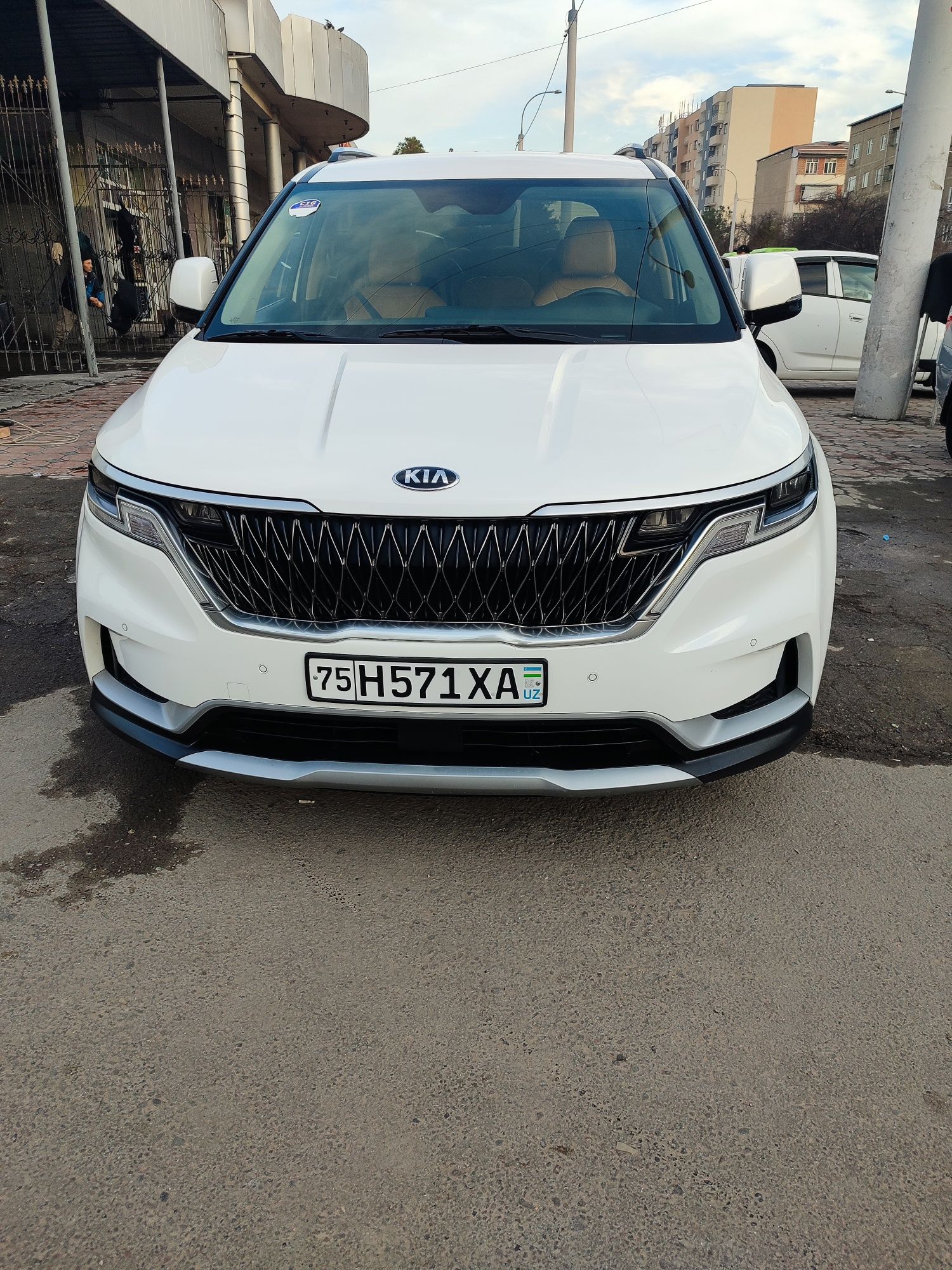 KIA carnival 2021
