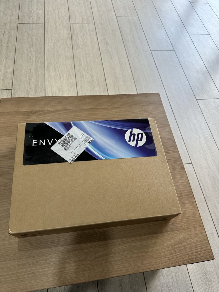 HP Envy x360 2-in-1 Laptop (модель 16-ad0013dx)