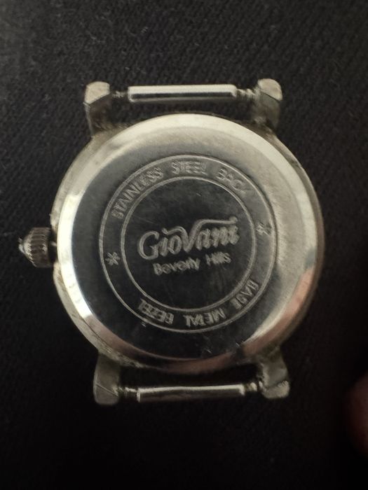 Кварцов часовник GioVani