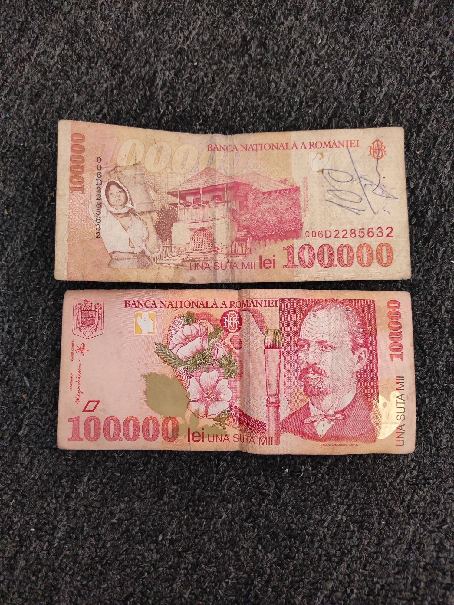 Vand bancnota 100.000 lei