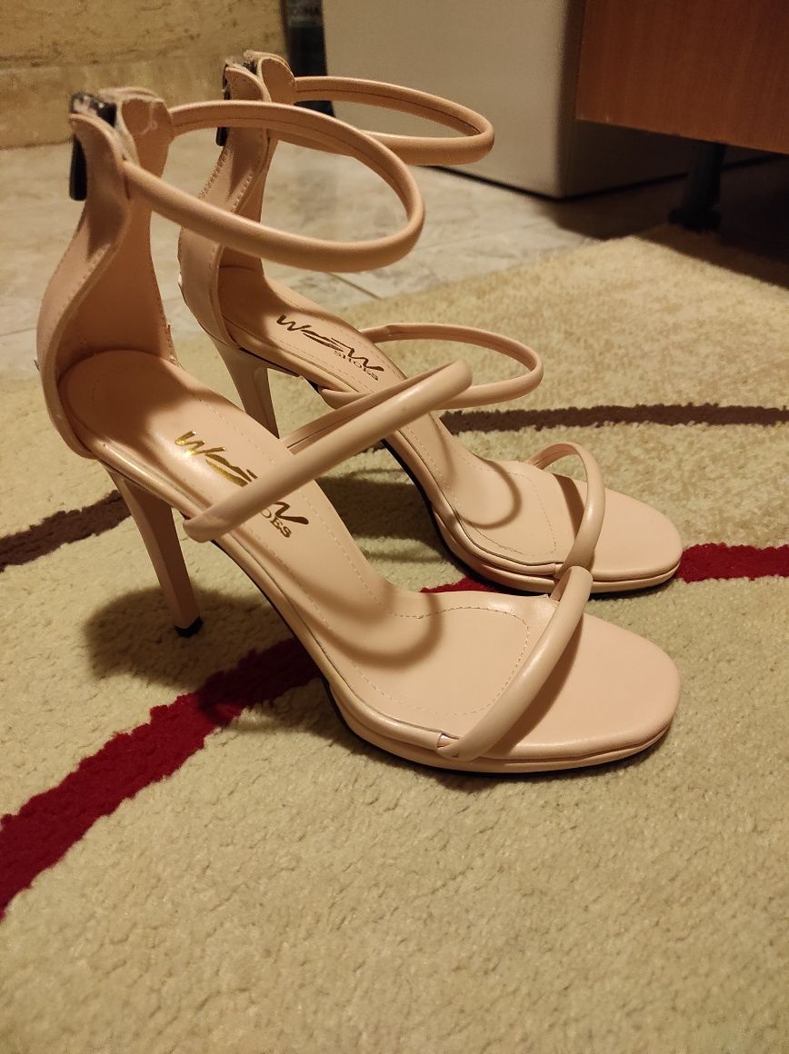 Sandale dama roz pudrat, mărimea 38