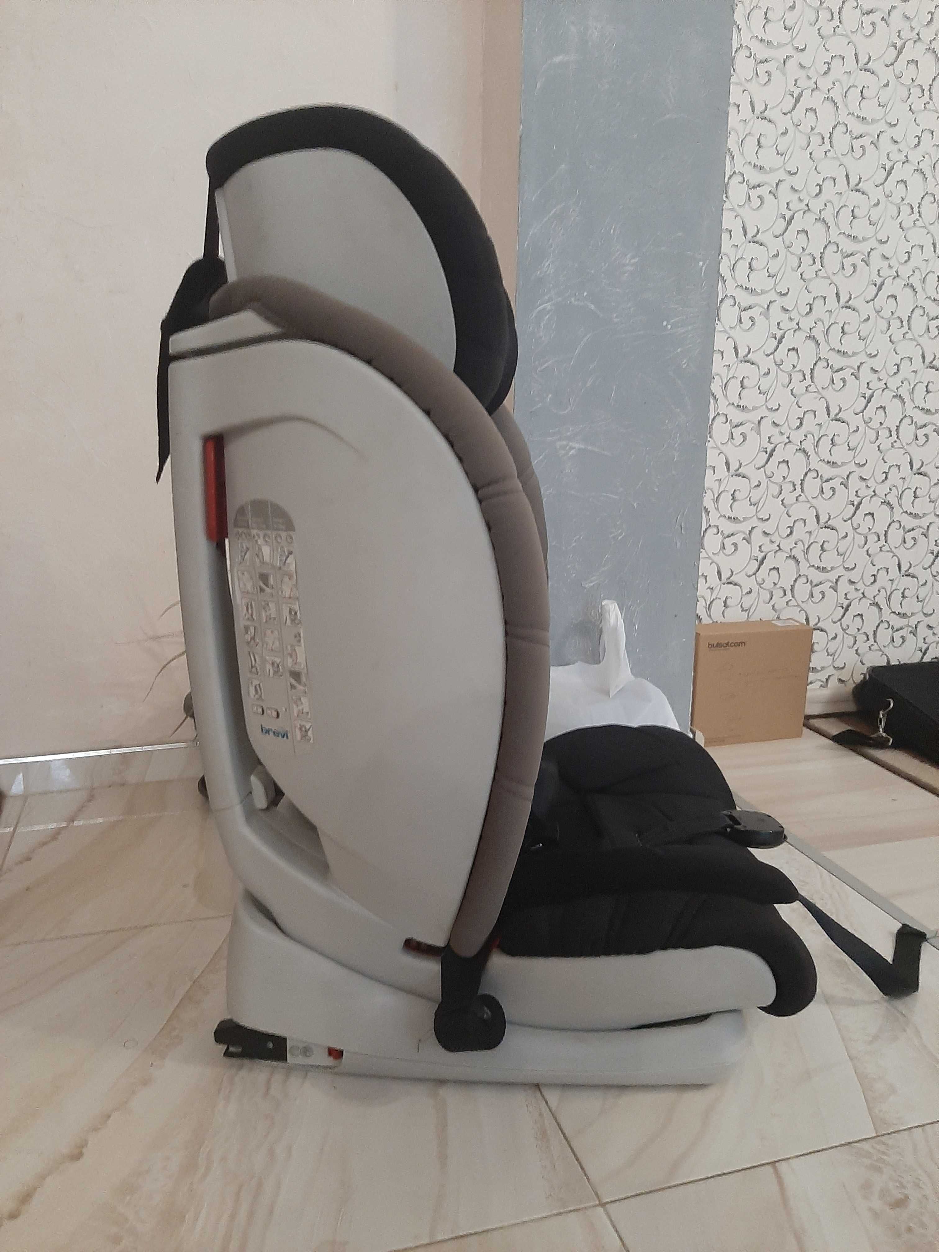 Детско столче за кола Tazio Brevi isofix