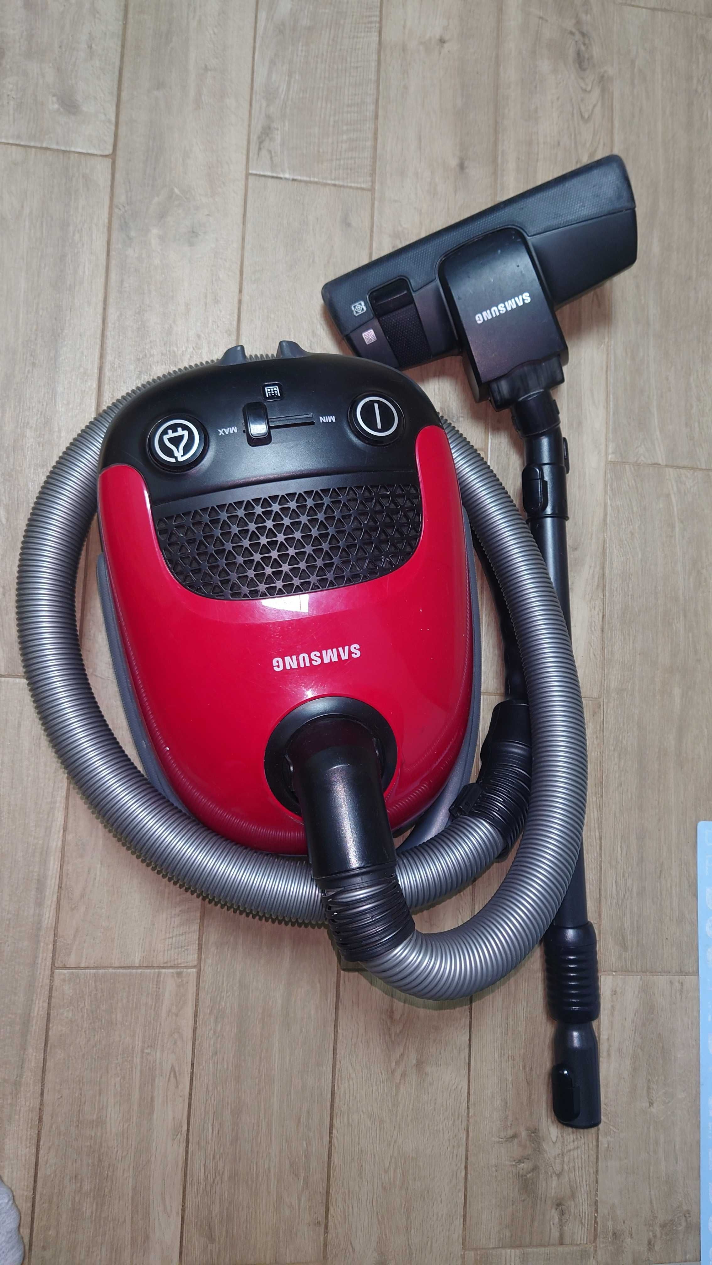 Aspirator Samsung SC15F30WH