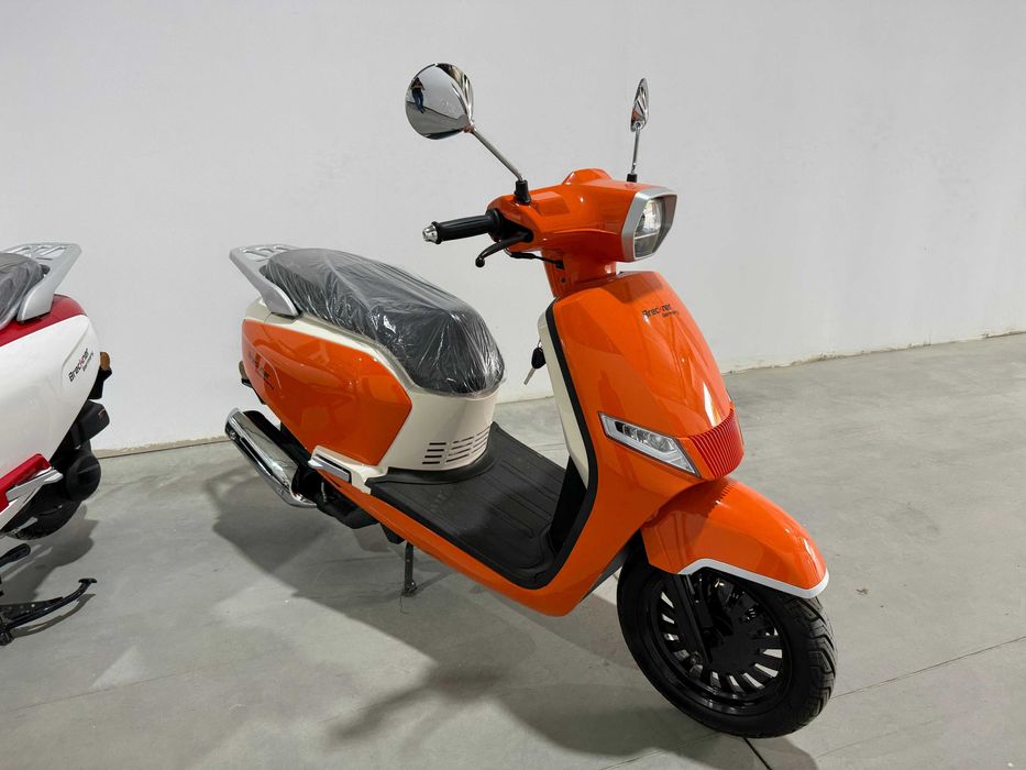 Scuter K26 Breckner Germany Frida nou Agramix