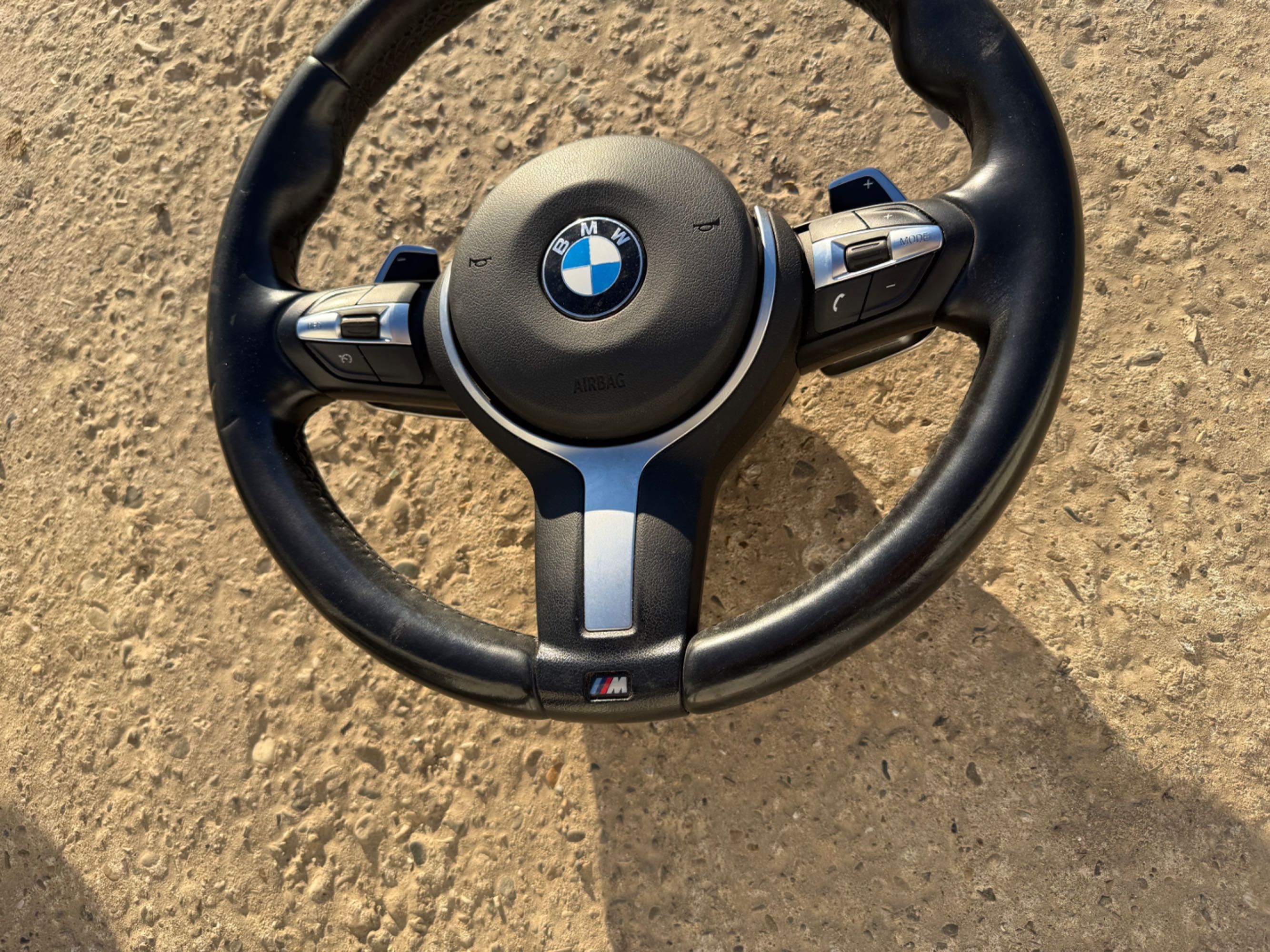 Volan M cu padele Bmw F15 F16 F30 F20 X1 X2 X3 X4 X5 X6 Seria 1,2,3,4