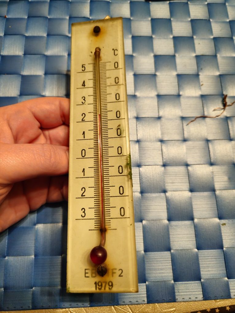 Termometru vechi 1979
