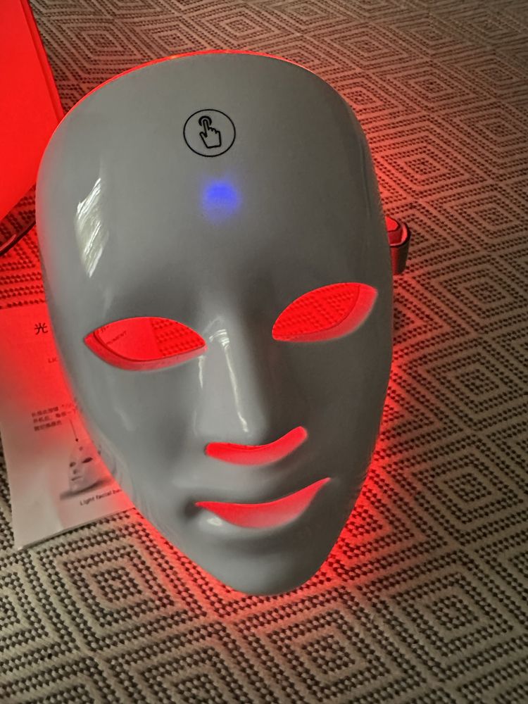 LED маска для лица