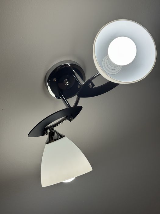 Продам люстру   .