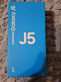 Телефон Samsung galaxy J5