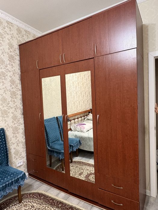шкаф и кровать вместе 50к
