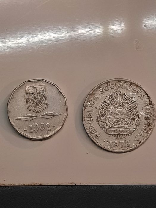 Monede vechi 5 lei si 5000 lei