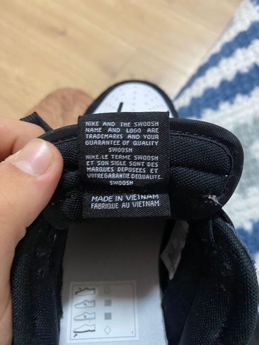 Nike dunk low retro se