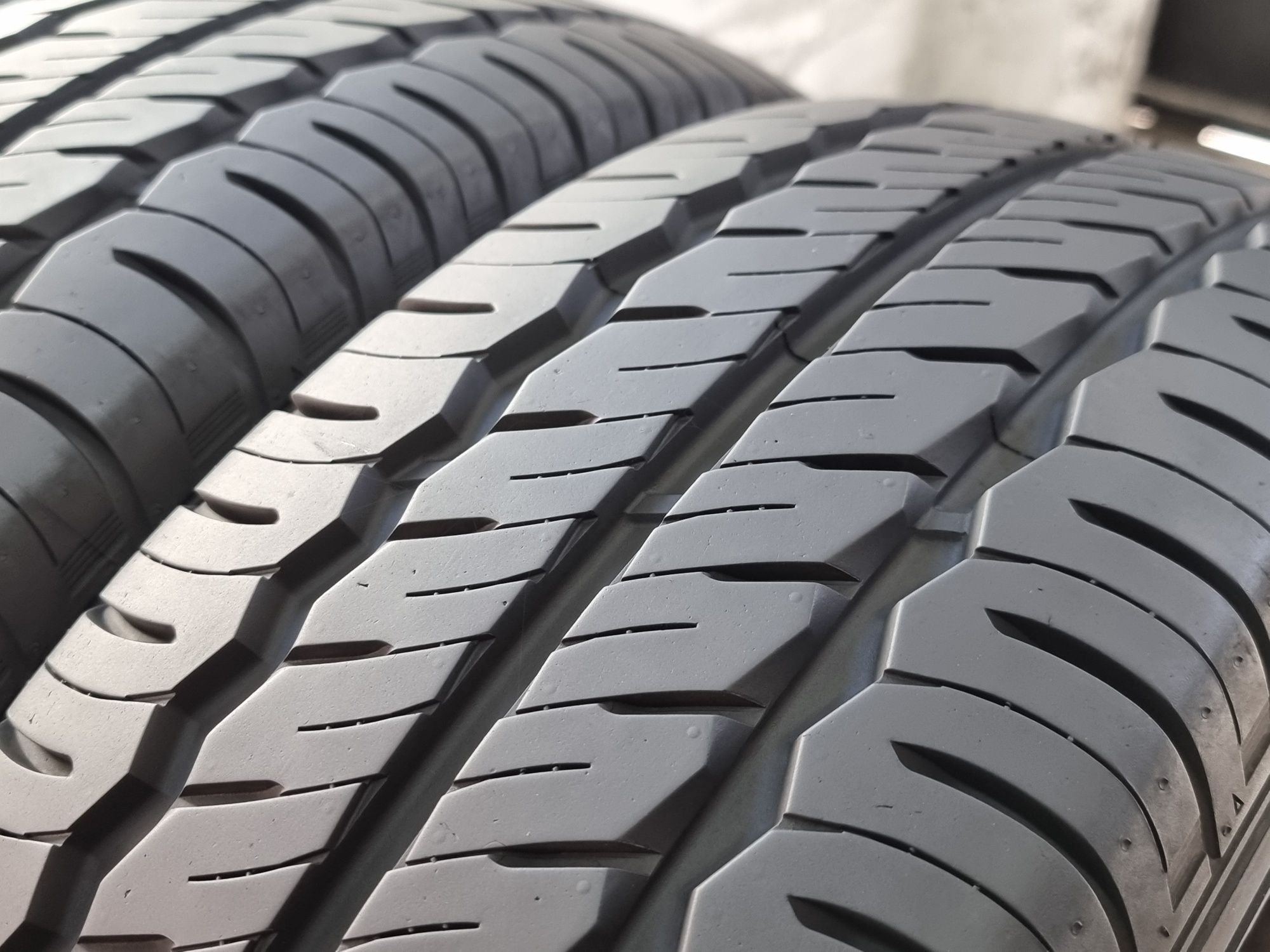 "Dot 23-24" 215/65/16 C Laufenn 4Броя: 420лв 8мм Като Нови