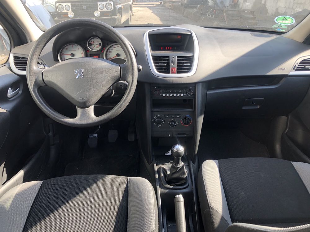 Пежо 207 / Peugeot 207 1.4/1.6hdi  68/90/109кс. 2008г. - НА ЧАСТИ