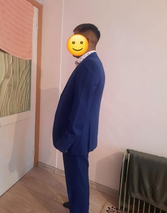 Мужской костюм синий